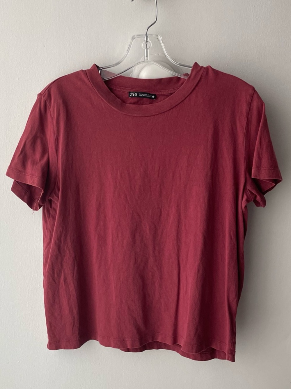ZARA WOMEN’S BASICS RED CROPPED T-SHIRT - SIZE M!